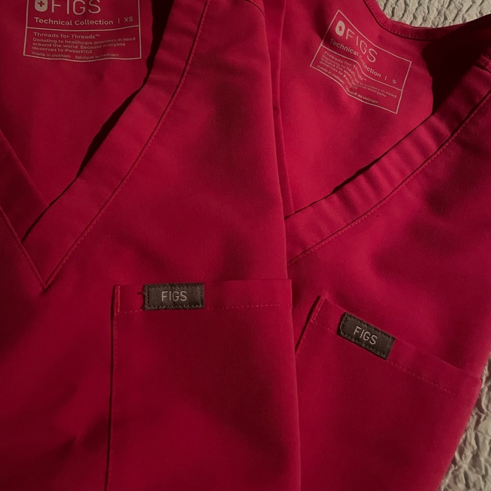 COPY - Figs scrub top